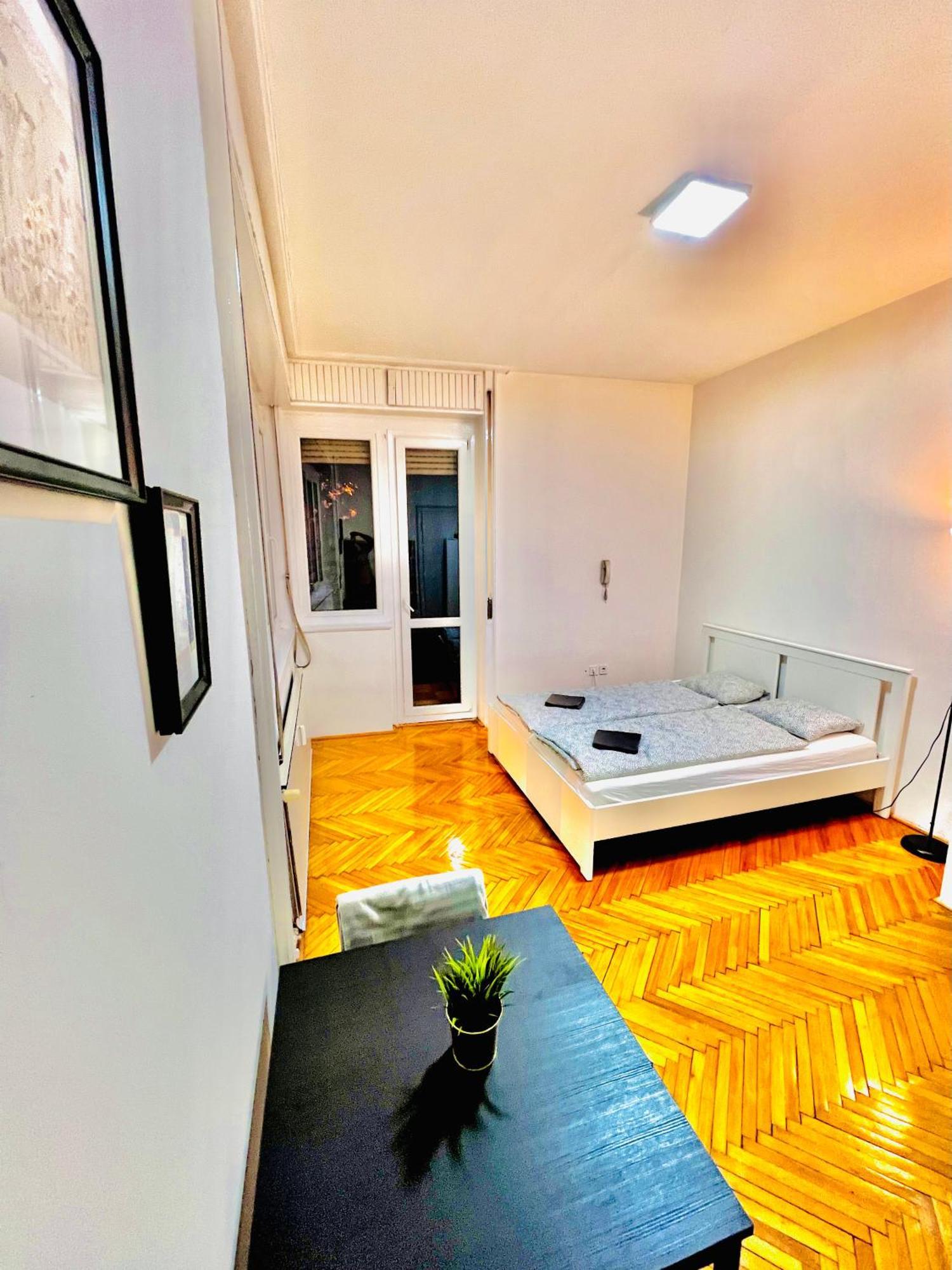 Hotel Casa Del Rio à Budapest Extérieur photo