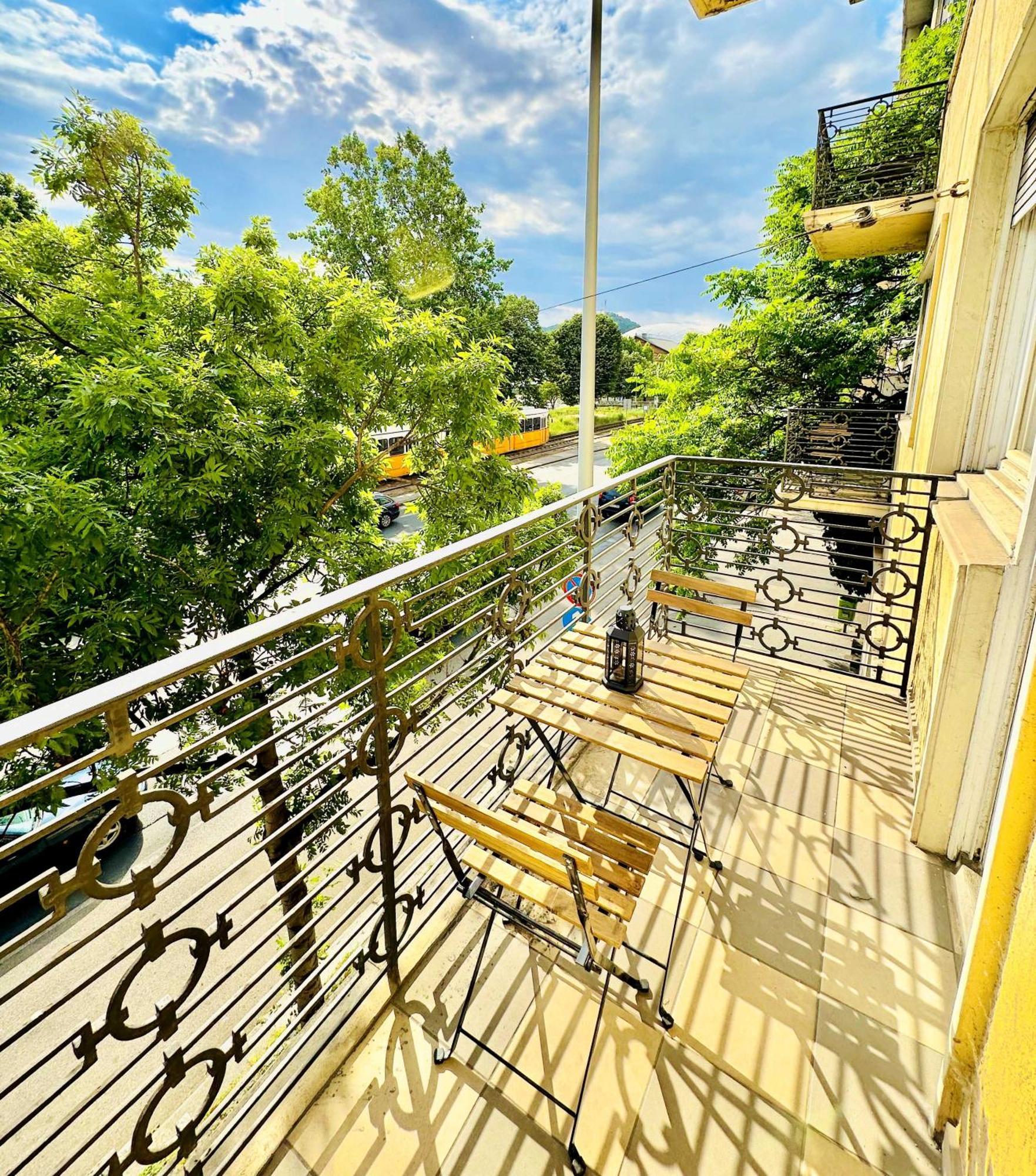 Hotel Casa Del Rio à Budapest Extérieur photo